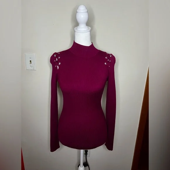 Hippie Rose Sweater - Picture 1 of 4